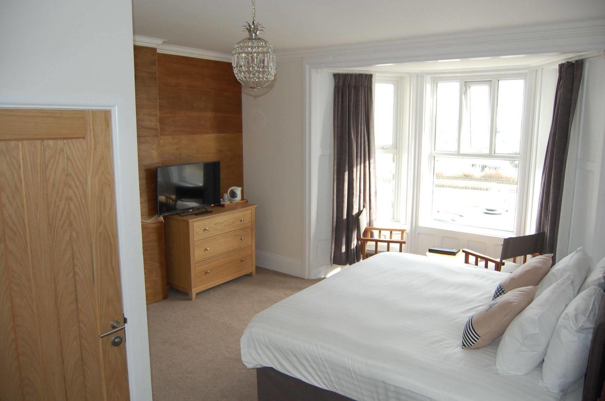 The Grosvenor Guest House Bude Eksteriør bilde